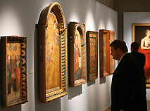 The Altar Painting of the 18th-19th Century Exhibition in the National Art Museum, Minsk
